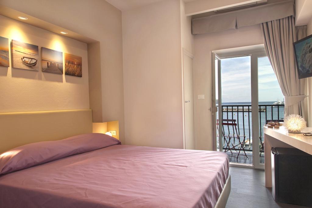 Hotel L'Approdo Porto Azzurro Room photo