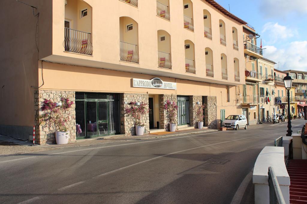 Hotel L'Approdo Porto Azzurro Exterior photo